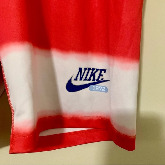 THE NIKE ONE DRI FIT TIGHT FIT MID RISE 7" LENGTH BIKE SHORTS SIZE XL PINK/WHITE - Picture 4 of 6